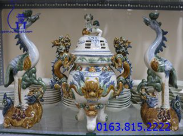 Ceramic worship items
